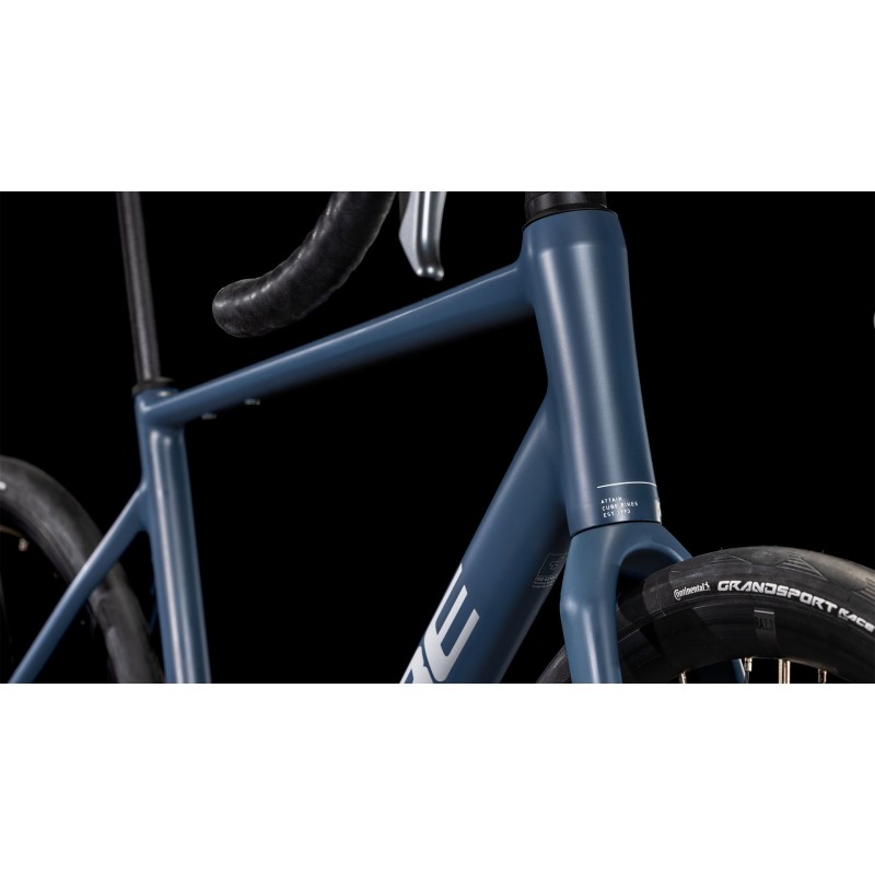 CUBE ΠΟΔΗΛΑΤΟ ΔΡΟΜΟΥ ATTAIN PRO 28" NIGHTFLIGHT΄N΄GREY 2025